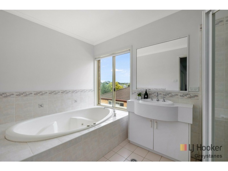 15 Spotted Gum Place, Greystanes NSW 2145