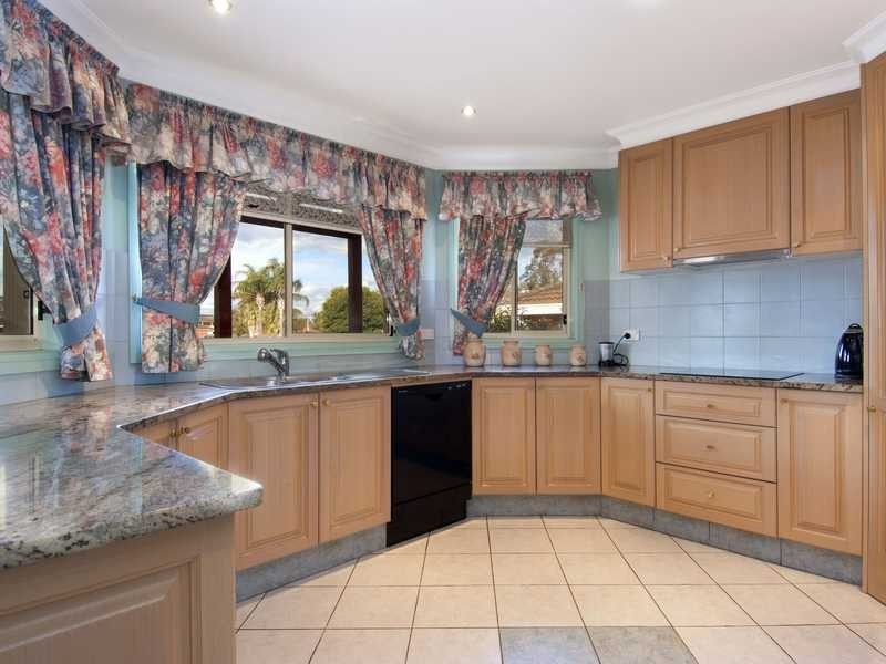 2 Kootingal Street, Greystanes NSW 2145