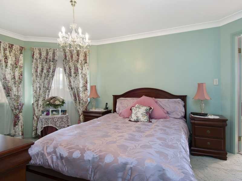 2 Kootingal Street, Greystanes NSW 2145