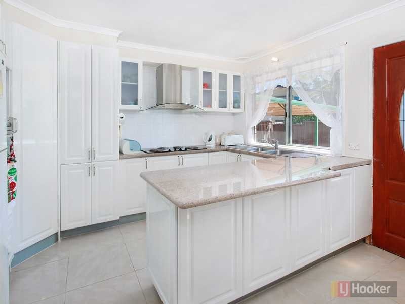 32 Bowral Street, Greystanes NSW 2145