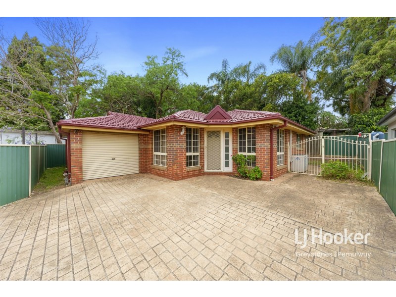 18A ESSINGTON STREET, Wentworthville NSW 2145