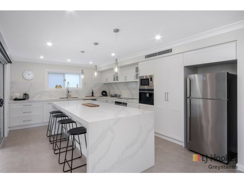 42 Victor Street, Greystanes NSW 2145