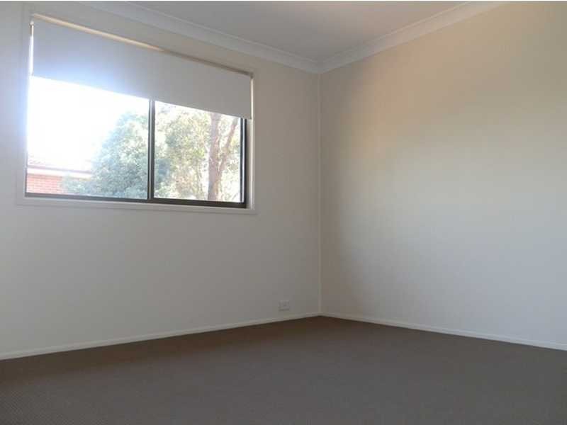 2/27 Tennyson Parade, Guildford West NSW 2161