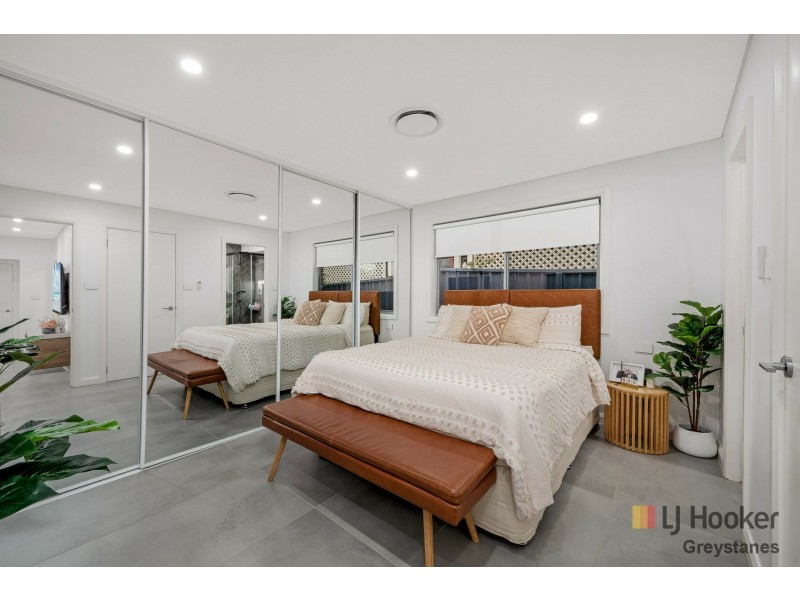 33 Royce Street, Greystanes NSW 2145