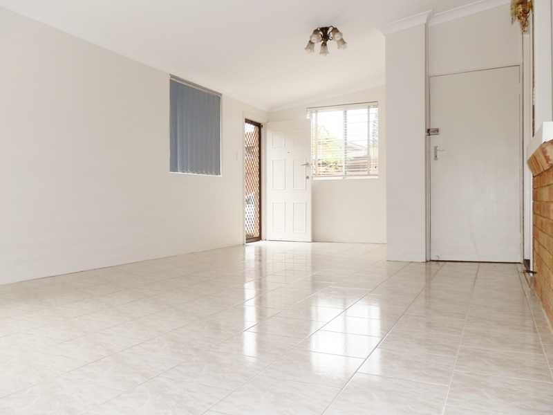 28 Virgil Street, Greystanes NSW 2145