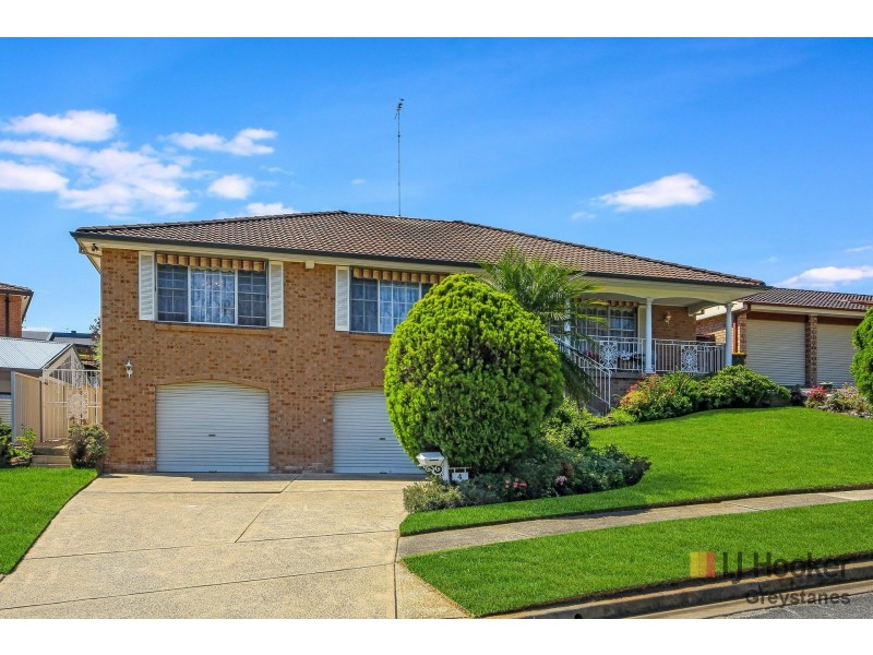 4 Poinciana Parade, Greystanes NSW 2145