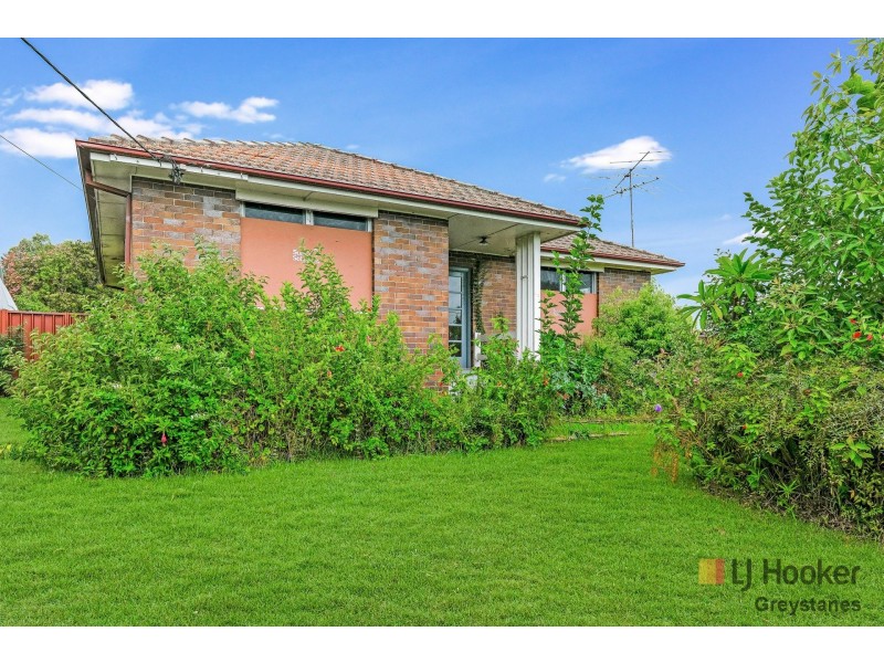 15 Brewer Crescent, South Wentworthville NSW 2145