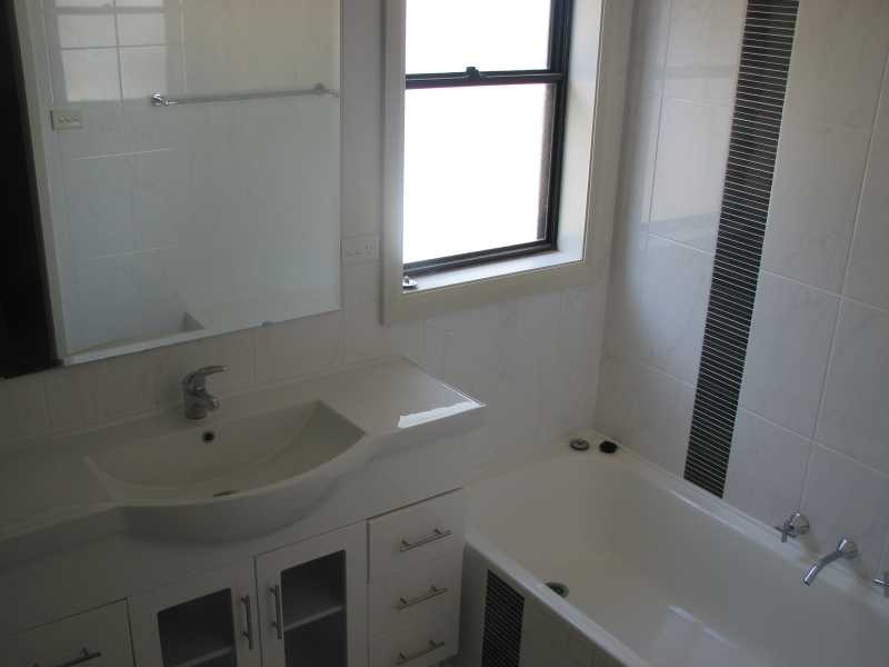 93 Gardenia Pde, Greystanes NSW 2145