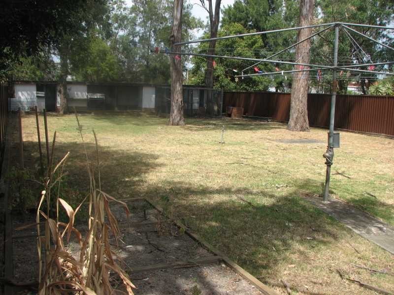 93 Gardenia Pde, Greystanes NSW 2145