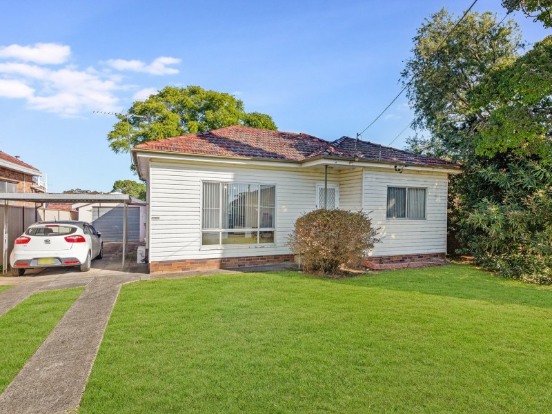 69 Edna Avenue, Merrylands NSW 2160