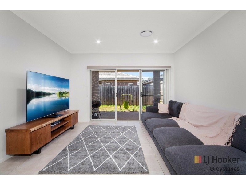 61 Lacerta Road, Austral NSW 2179
