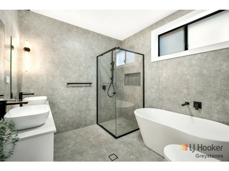 587B Merrylands Road, Greystanes NSW 2145