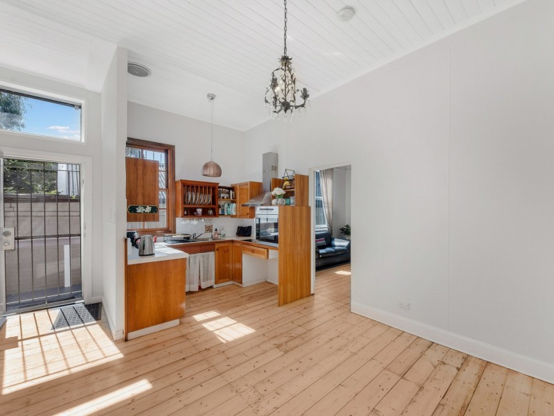 44 The Avenue, Granville NSW 2142