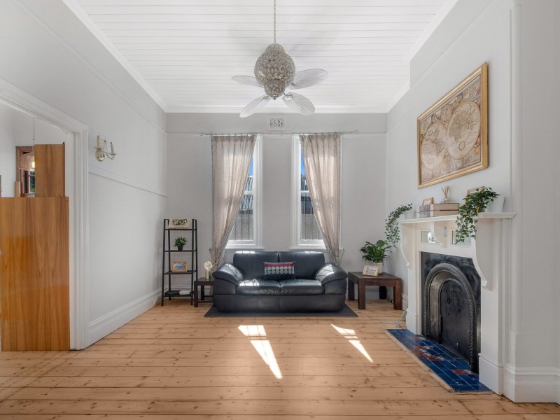 44 The Avenue, Granville NSW 2142