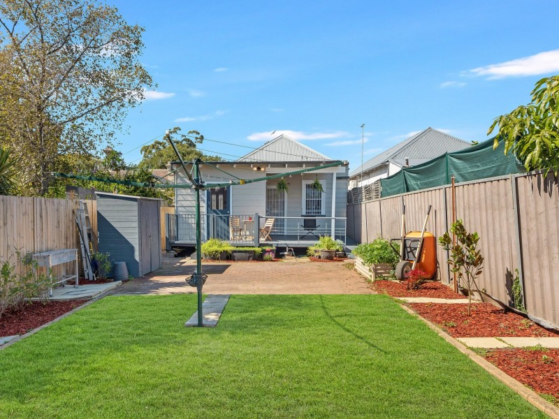 44 The Avenue, Granville NSW 2142