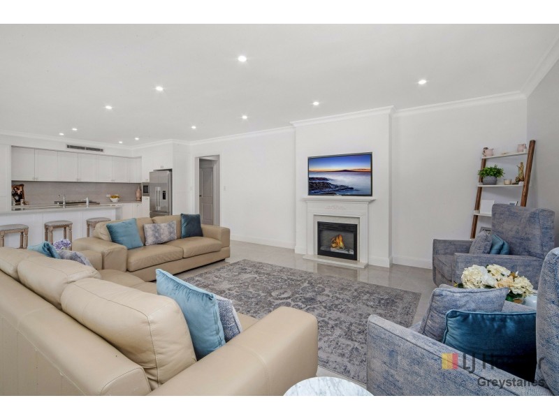 61 Beechwood Avenue, Greystanes NSW 2145