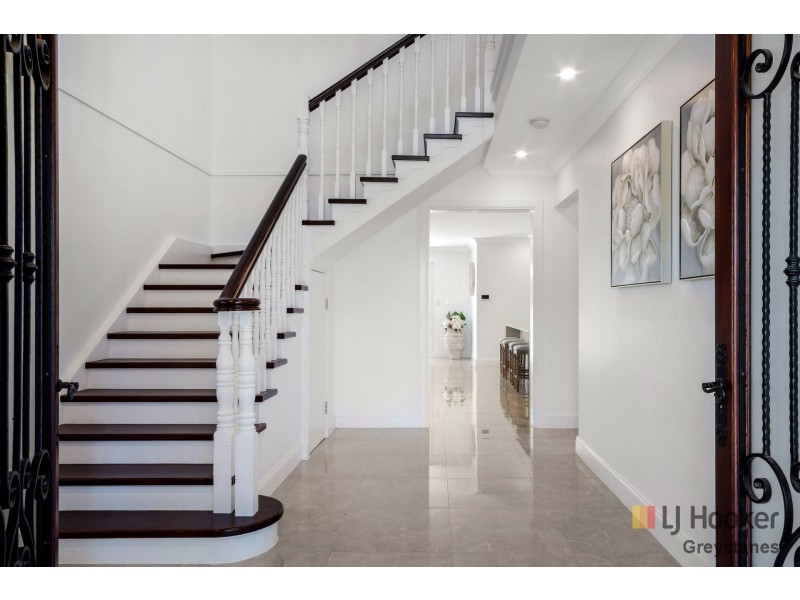 61 Beechwood Avenue, Greystanes NSW 2145