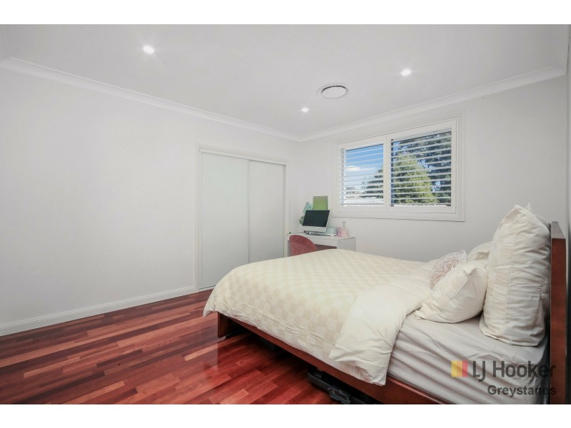 61 Beechwood Avenue, Greystanes NSW 2145