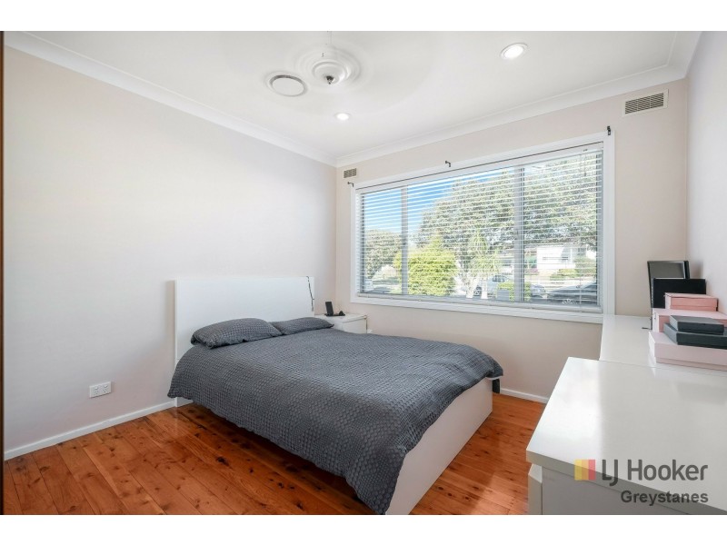 6 Runyon Avenue, Greystanes NSW 2145