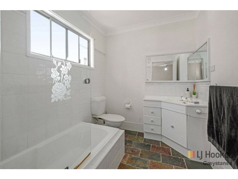 6 Runyon Avenue, Greystanes NSW 2145