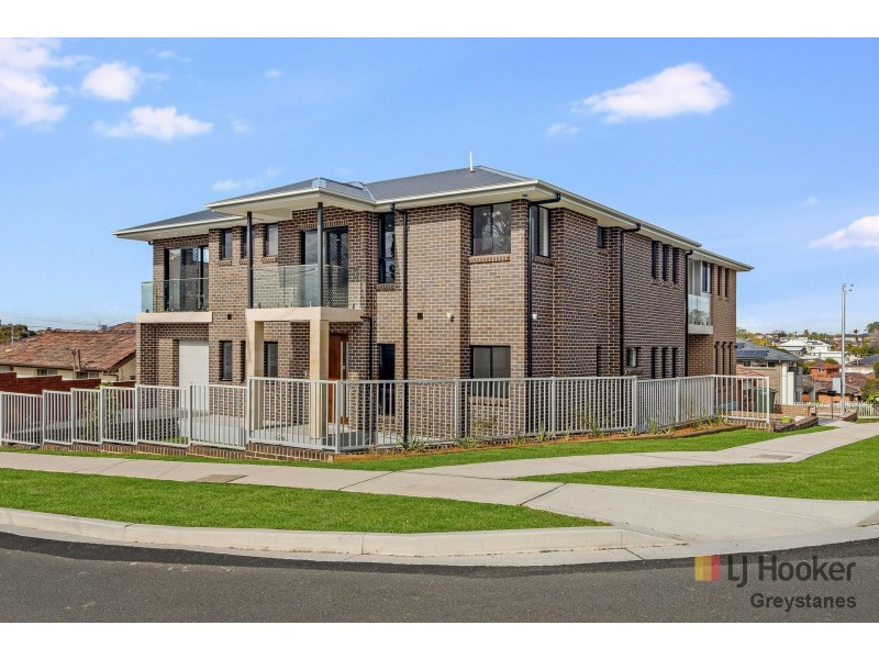 6 Lloyd Street, Greystanes NSW 2145