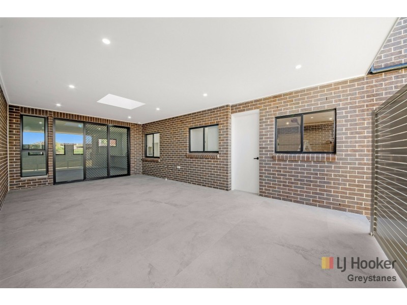 6 Lloyd Street, Greystanes NSW 2145