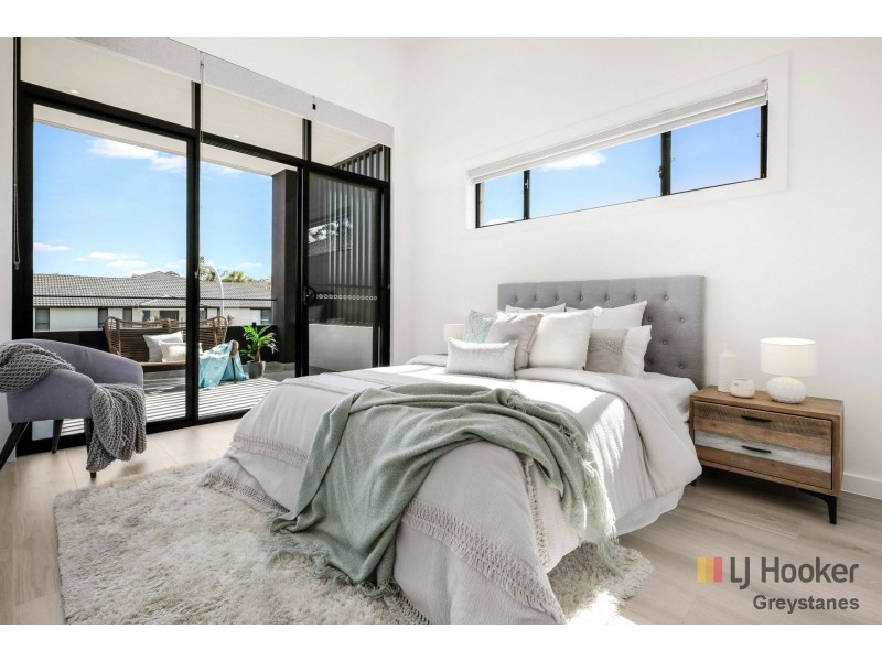 21 Rosewood Drive, Greystanes NSW 2145