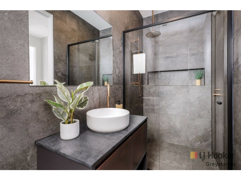 21 Rosewood Drive, Greystanes NSW 2145