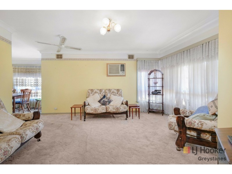 13 Hopman Street, Greystanes NSW 2145