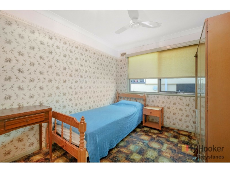 13 Hopman Street, Greystanes NSW 2145