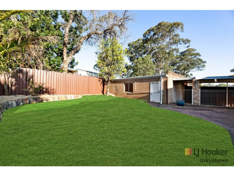 10 Hyacinth Street, Greystanes NSW 2145