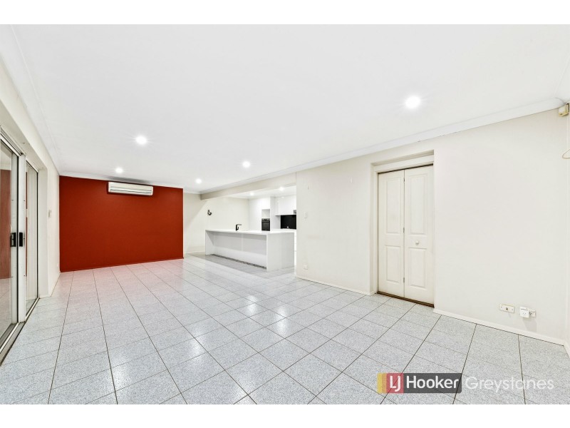 15 BERESFORD ROAD, Greystanes NSW 2145