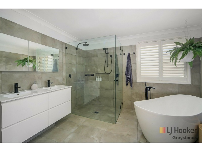 9 Hibiscus Street, Greystanes NSW 2145