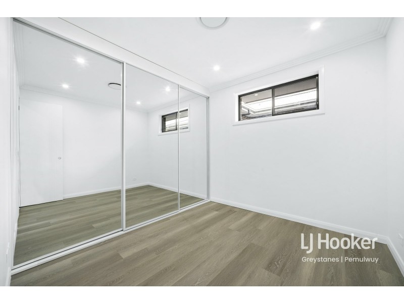 2 Jeffrey Avenue, Greystanes NSW 2145