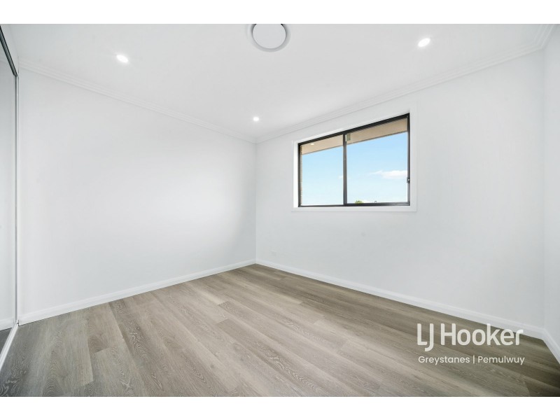 2 Jeffrey Avenue, Greystanes NSW 2145