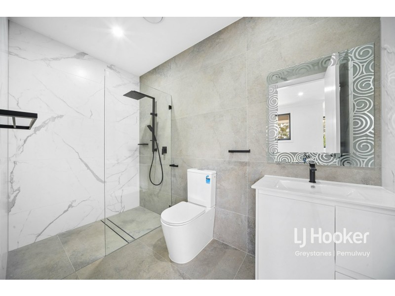 2 Jeffrey Avenue, Greystanes NSW 2145