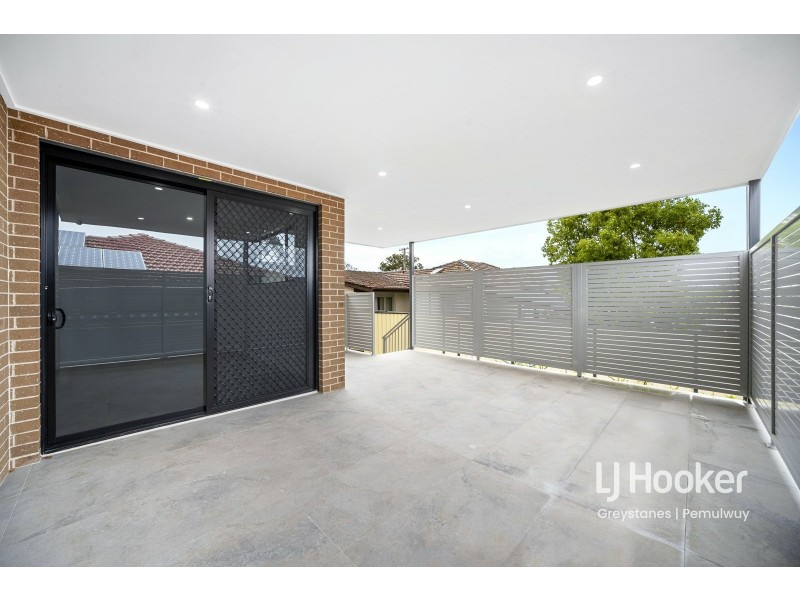 2 Jeffrey Avenue, Greystanes NSW 2145