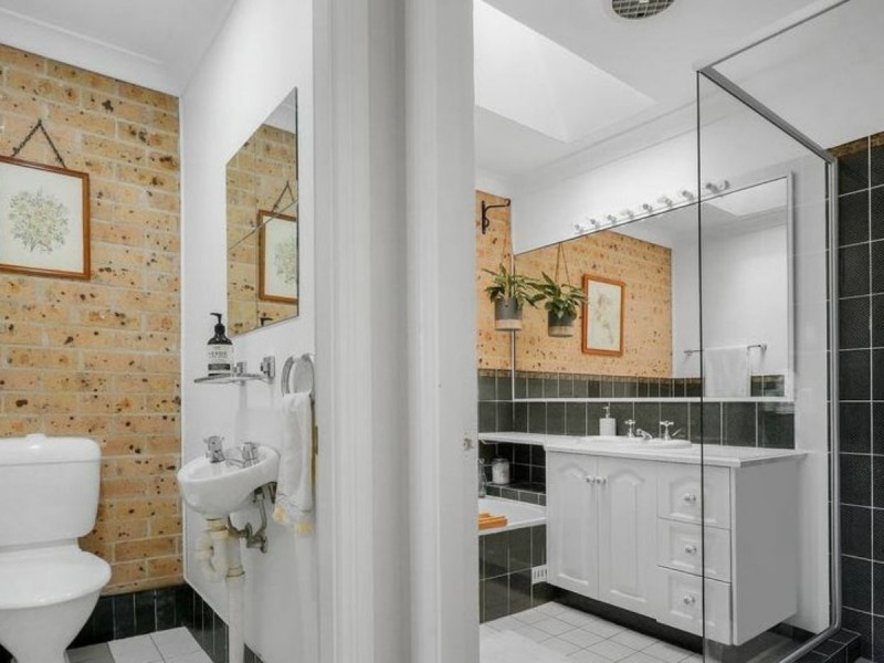 3/36 WYENA ROAD, Pendle Hill NSW 2145