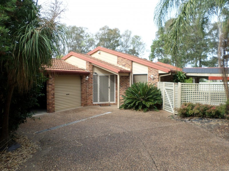 28 GLEESON PLACE, Abbotsbury NSW 2176
