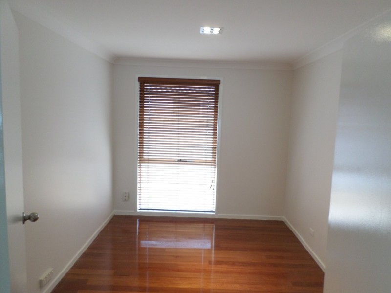 28 GLEESON PLACE, Abbotsbury NSW 2176