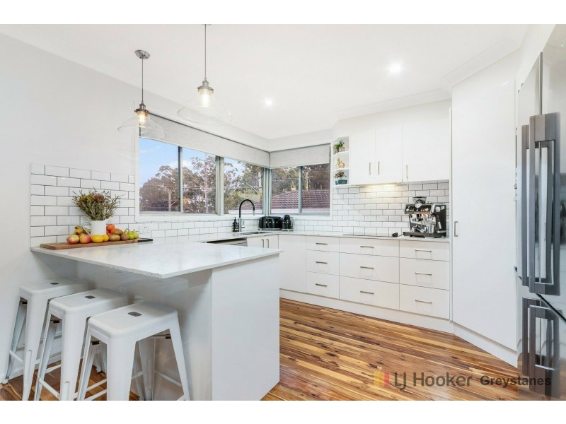 881 MERRYLANDS ROAD, Greystanes NSW 2145