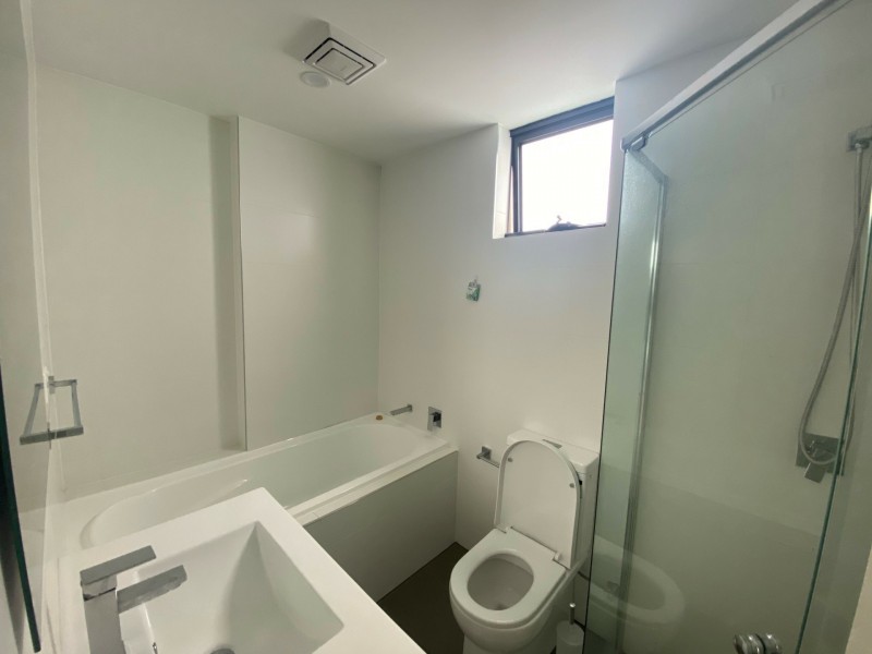 27/190 BURNETT STREET, Mays Hill NSW 2145