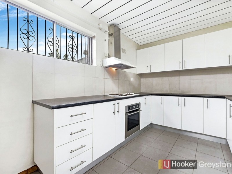 820 MERRYLANDS ROAD, Greystanes NSW 2145