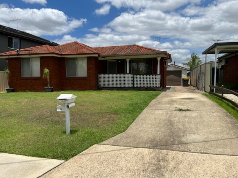4 IAN STREET, Greystanes NSW 2145