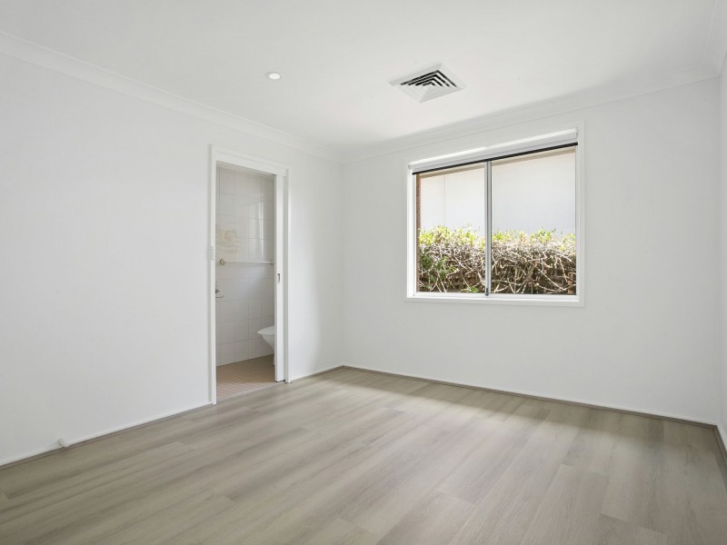 21 ETTALONG ROAD, Greystanes NSW 2145