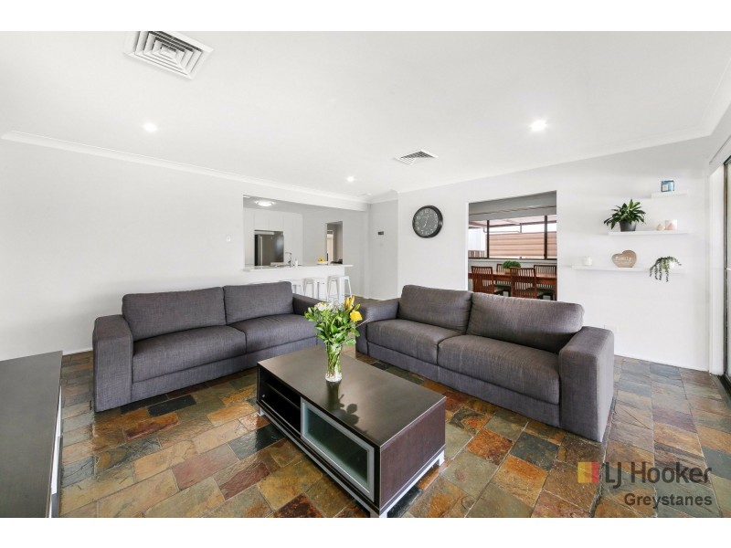 8 GOZO ROAD, Greystanes NSW 2145