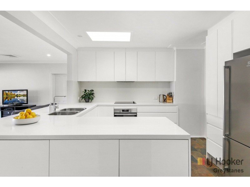 8 GOZO ROAD, Greystanes NSW 2145