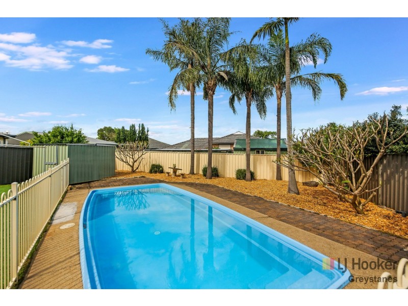 8 GOZO ROAD, Greystanes NSW 2145