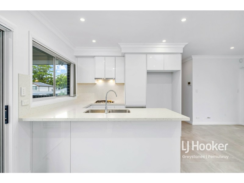 13 MAXINE ROAD, Greystanes NSW 2145