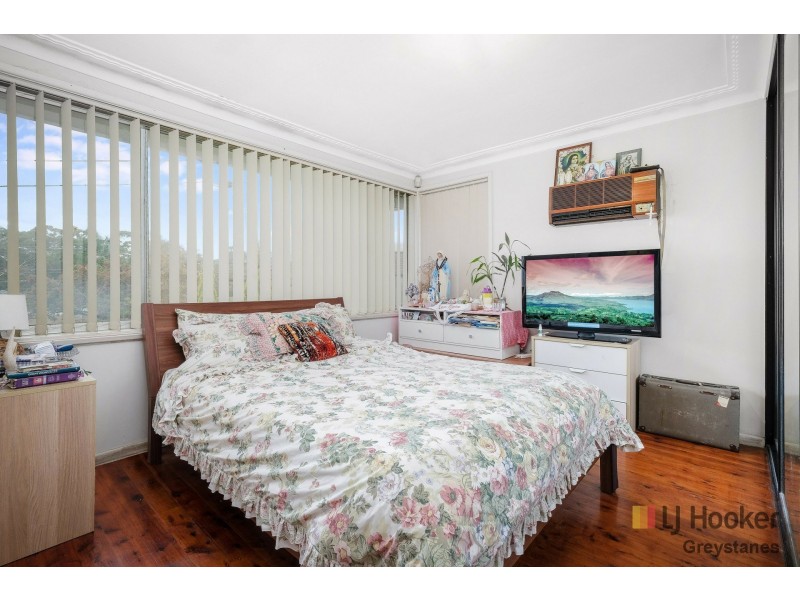 6 WALLABA PL, Greystanes NSW 2145